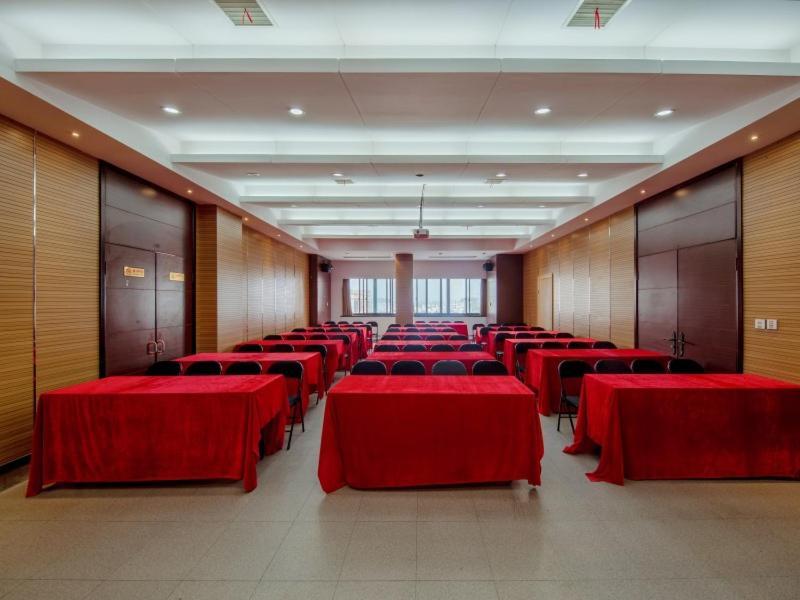 Greentree Eastern Hotel Jiaxing Haining Leather City Nanguanxiang Exterior photo